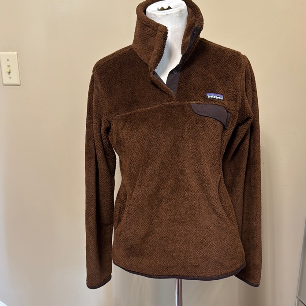 Patagonia Chocolate Fleece Jacket Snap Button Women’s Size M pre-owned.